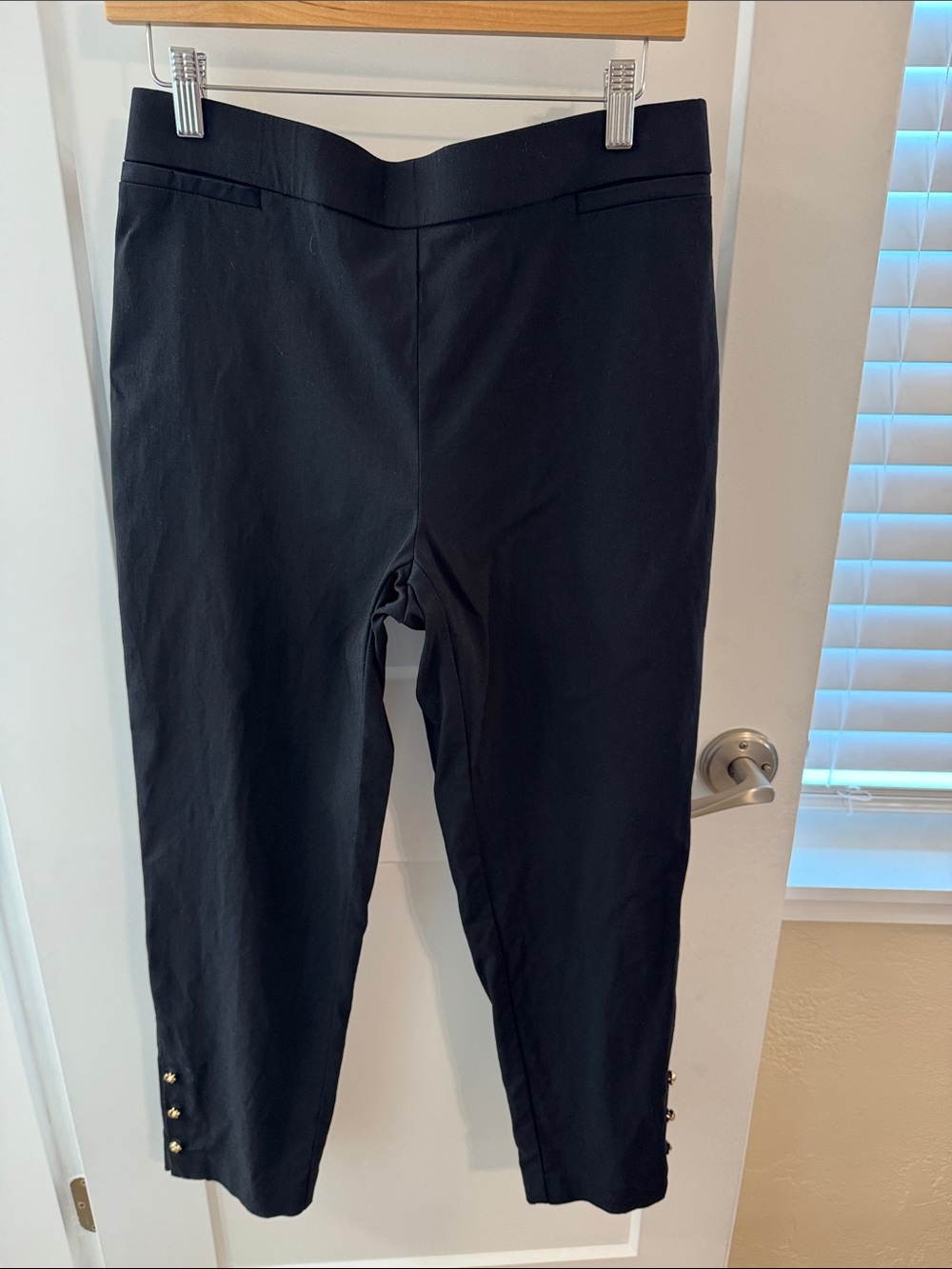 Counterparts Black Crop Pants Gold Button Ankle Slim Career Preppy Coastal